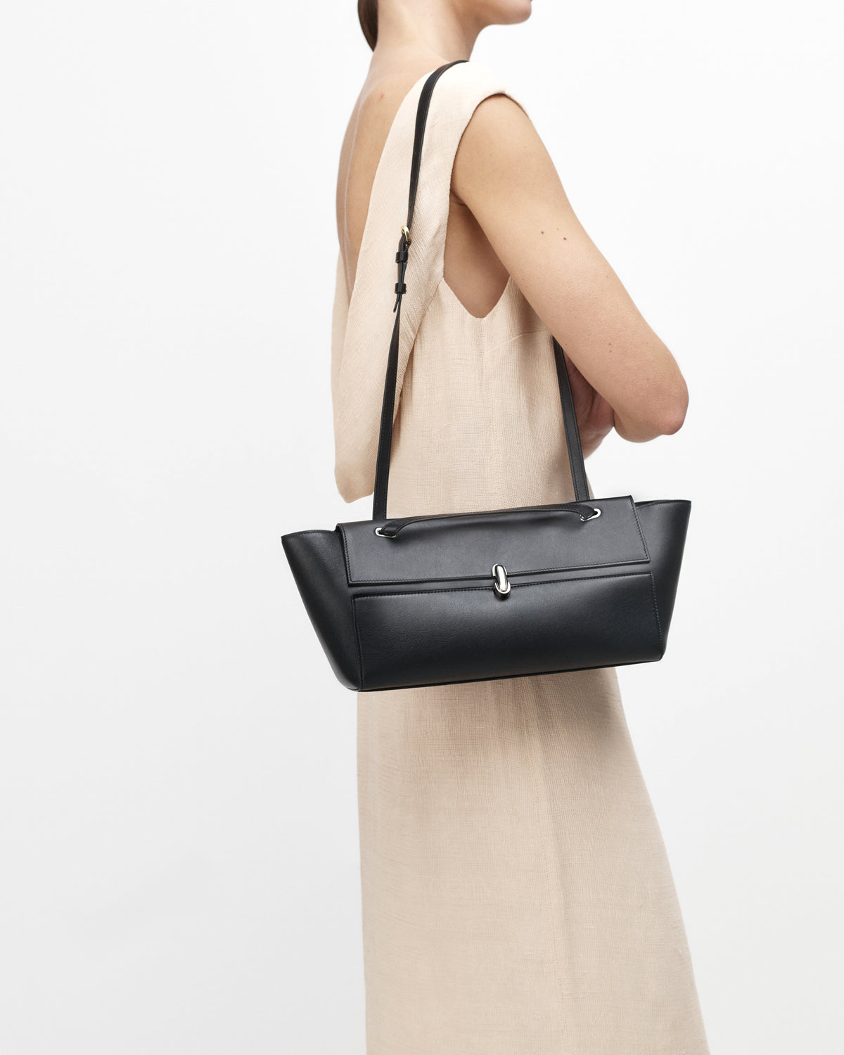 Symmetry Trapeze Shoulder Bag in Smooth Leather