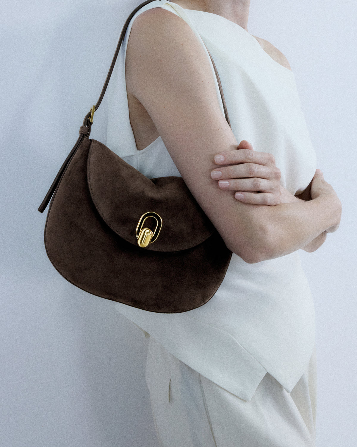 Small Tondo Hobo in Suede